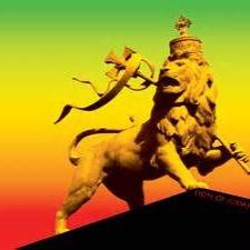 jon2b1's profile picture. Spreading luv