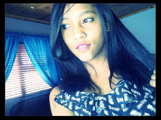 I like doing the impossible thing_uhhm drink to much coffee and I'm a proud directioner& mixer |oreos OTW|◄