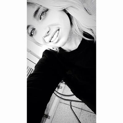 I'm not a word, i'm not a line, i'm not a girl that can ever be defined 
Insta : emilie_kst
