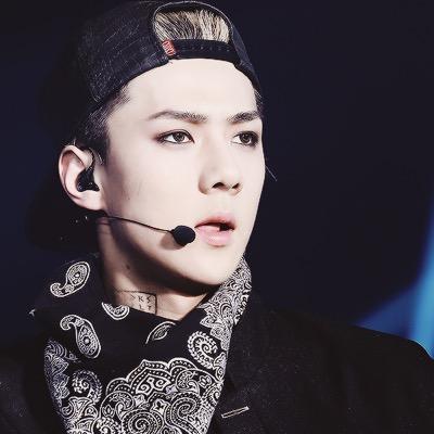 follow @KOREANSHJT or unfollow on this account