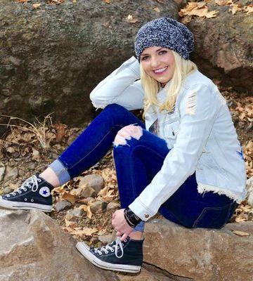 FvckingR5's profile picture. Rocky Lynch is an OrAnGaTaNg