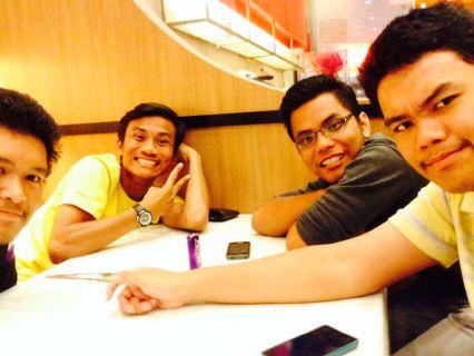 amirulakmal411's profile picture. 