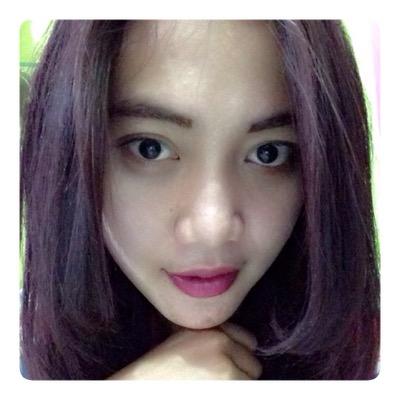 Grunge Music,Rock Basist for @Dispencerband penyiar @Unpab_Radio Nirvana ♥Kurt Cobain /m\ ig : amandayoulanda path : amanda youlanda