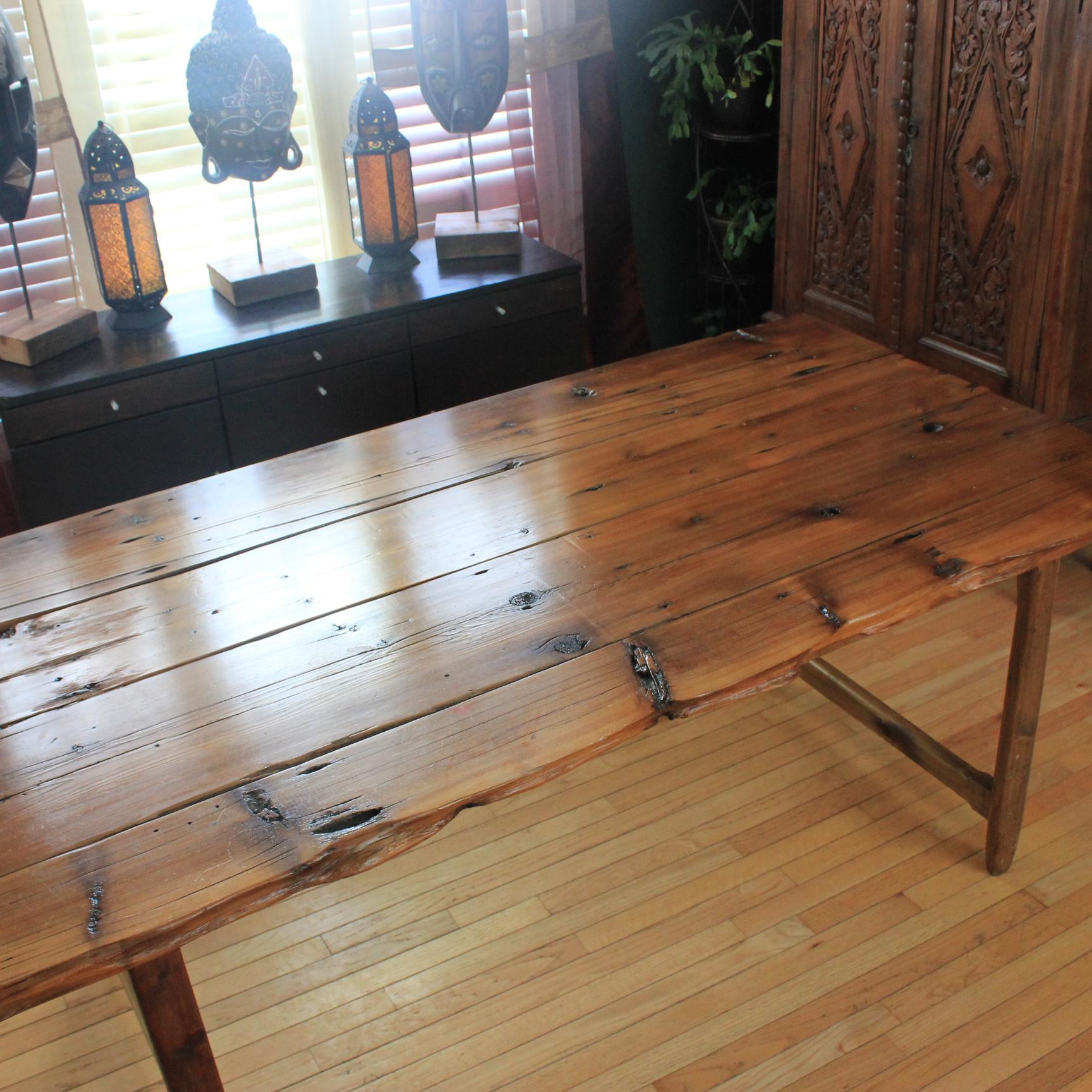 Multi-media art studio - Rustic and live edge furniture and home accessories, wildlife and nature photography, theatrical props, mask & combat worthy weapons.