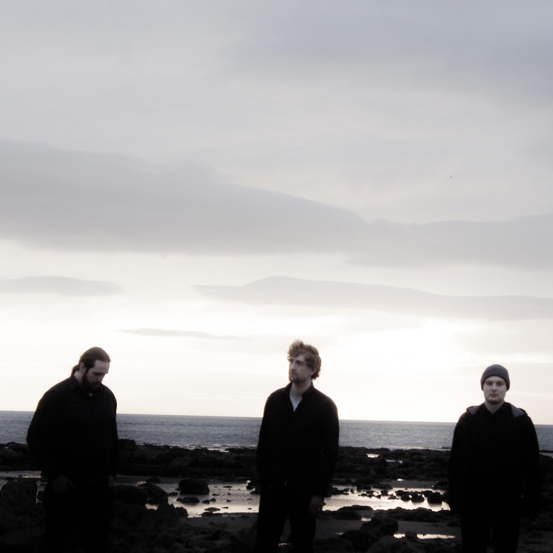 An ambient post rock project weaving harmonic and textural soundscapes over acoustic solo guitar.