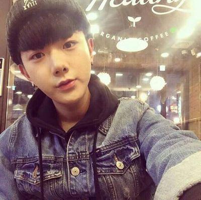 facebook:yam'm yumyum ig:yamyumyum line:yammin.n