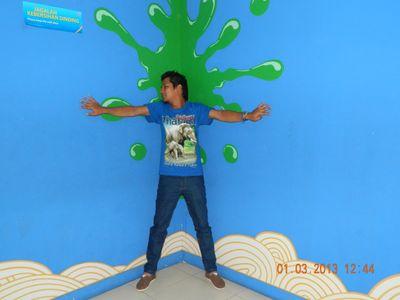 greenkout's profile picture. Easy Simple man