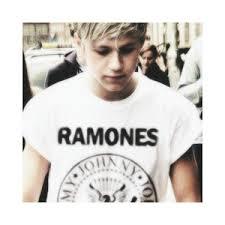 netflixxnarryy's profile picture. IF WE HIT TWEET LIMIT ON @STYLESMYNIALL WE WILL BE HERE