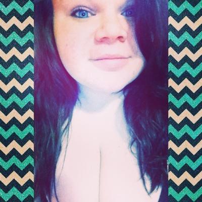 Windsor. Junior. Class of '16! 
follow mee. ☺️