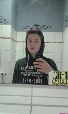 f3edbc82e54e451's profile picture. 