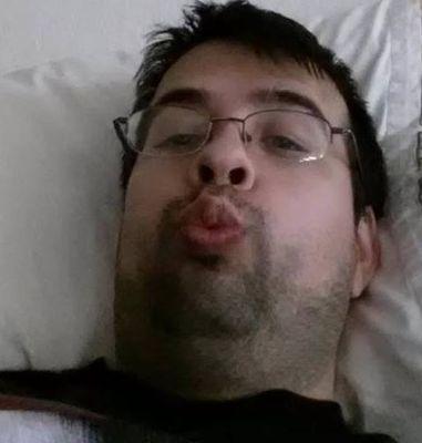 I am 37 and gay. single, top and bb lover