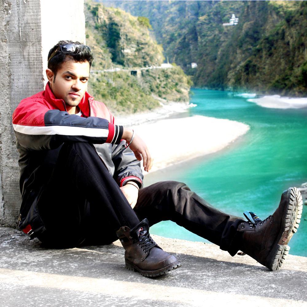 atul_sharma_yyz's profile picture. 