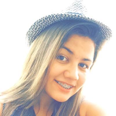 ana_bazza's profile picture. Jesus é o Senhor!