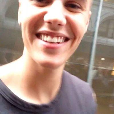 spntwjb's profile picture. Love is what makes u complete. If it doesn't make u happy, let it go.                                                         Feeling like a badass ;)