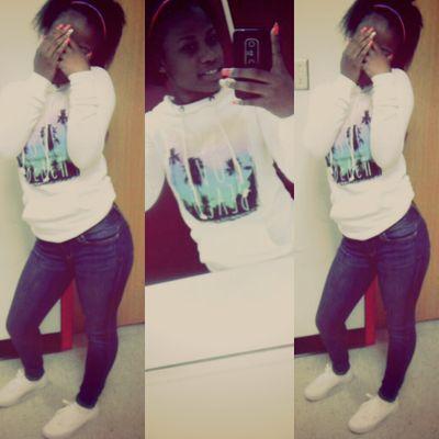 _Lhs Class Of 2K17 _
*AA Bitches 
Follow I'lllow & I'll Follow Bacc *Family First *