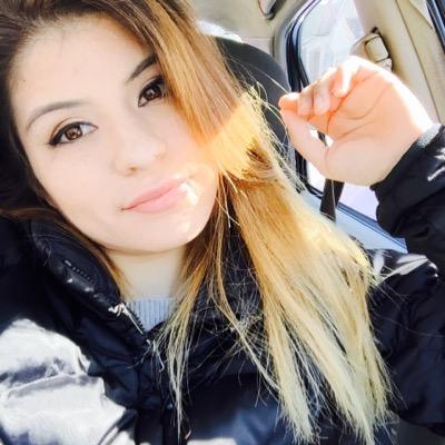 Carlas_a_Beast's profile picture. Neiu 
Work hard and you play harder later