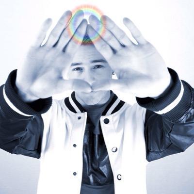 Andrew please notice me i love you
