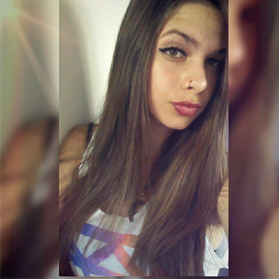 Eu sou problema, ela solução ❤️Morena❤️