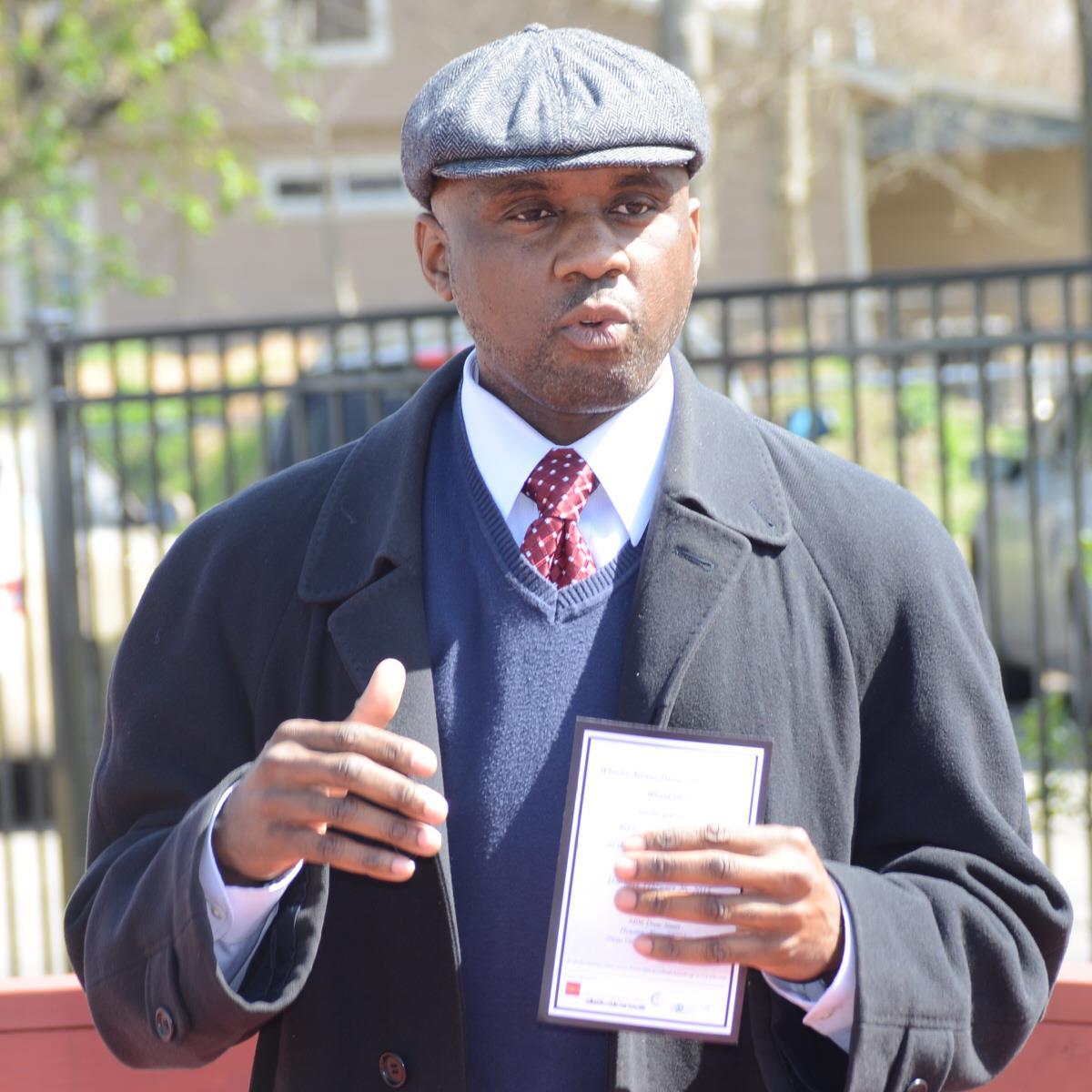 Wells Fargo Senior Community Development Officer for Greater Houston.  Interests in #homeless and #affordablehousing solutions, #jazz, and all things #Houston.