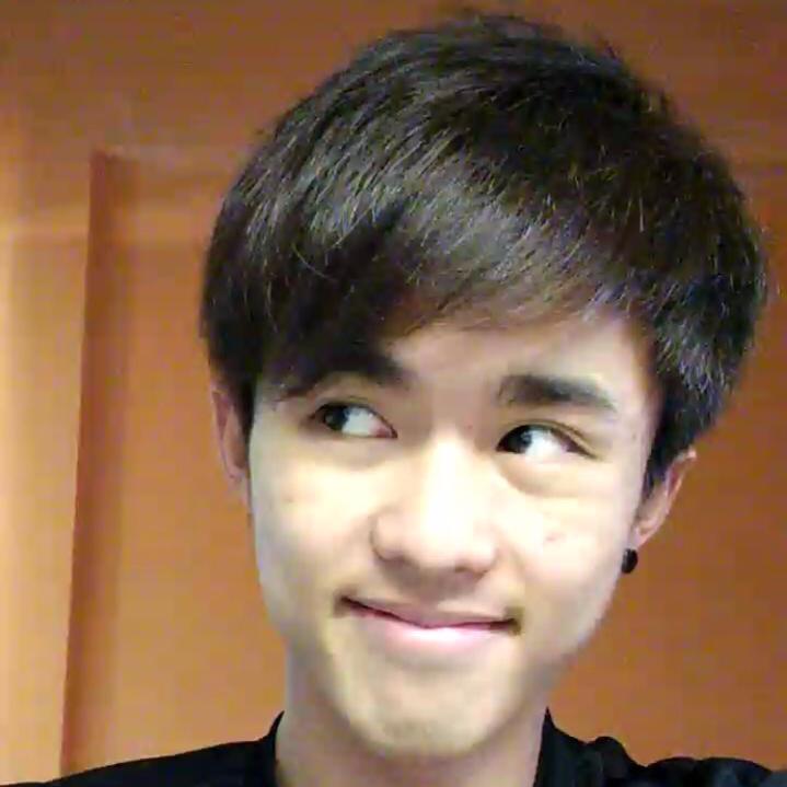 kaygasm's profile picture. Because your smile can light up this whole town.