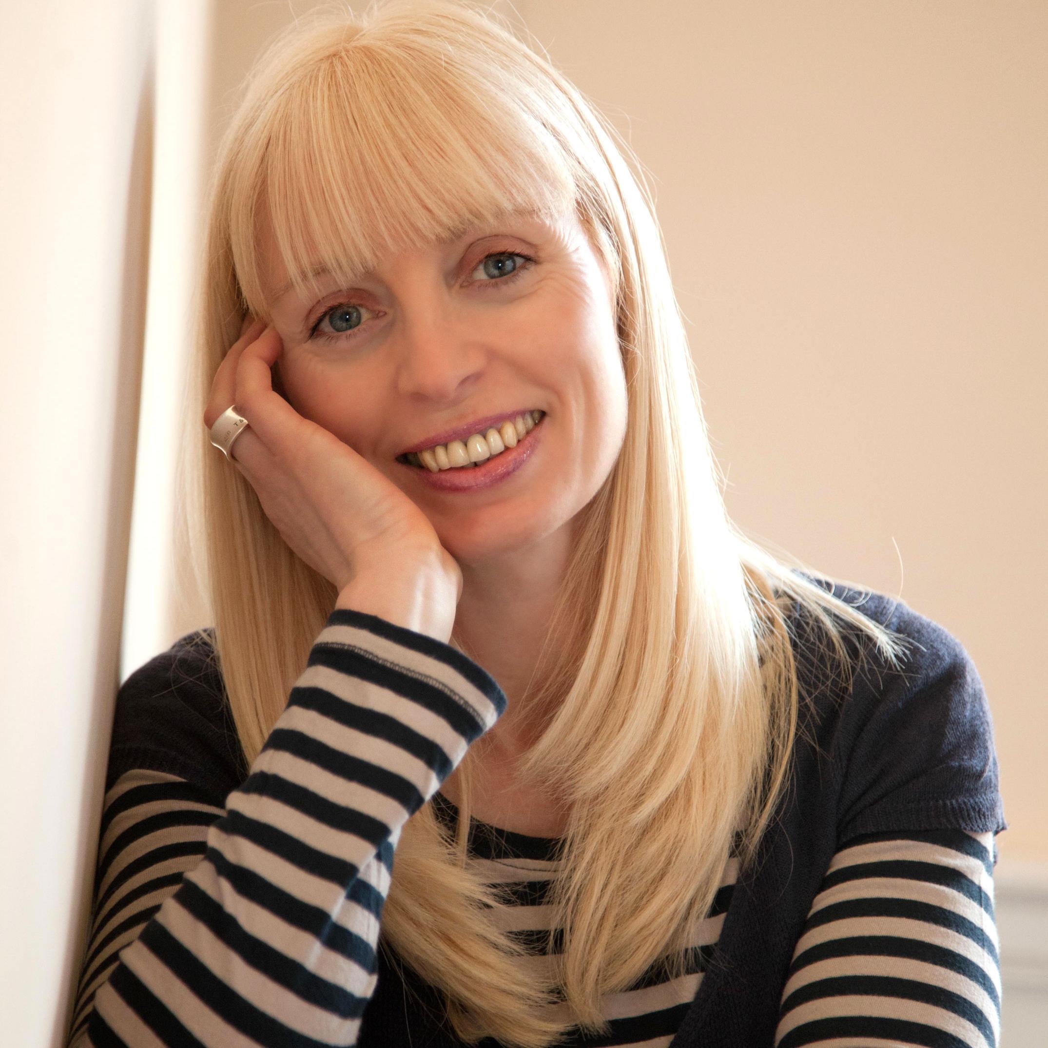 Owner of Photography By Sharon Lewis, newborn specialist and all round obsession with photography!
