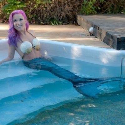 BrittanyMcNeely's profile picture. 23. Sea nymph. 4/1/12 Rabid anime fangirl. need a mermaid/model for special events or shoots?  Instagram: thelittleseanymph