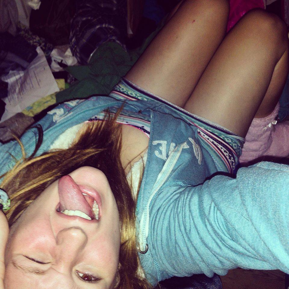17. Smiley. Art. Martial Arts. Singing. Chocolate ice cream. :) Askfm: Kayleighh04 ask away...