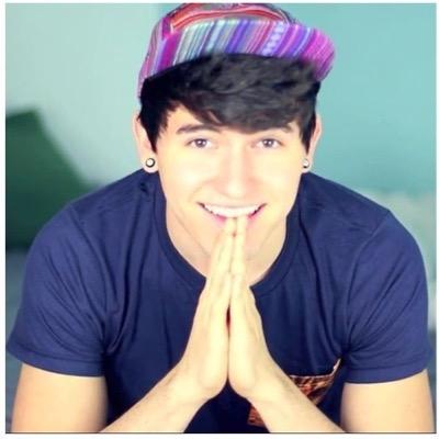 Follow me jccaylen☁️☁️