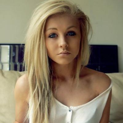 Amelia,15, Irishlove one direction&5seconds of summer