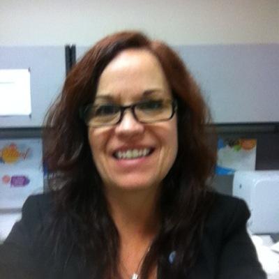 Pink warrior, grandma, reader, singer, cook, AT&T employee. All tweets and opinions are my own