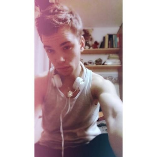 Hi boy and girl i hope you'll enjoy this page