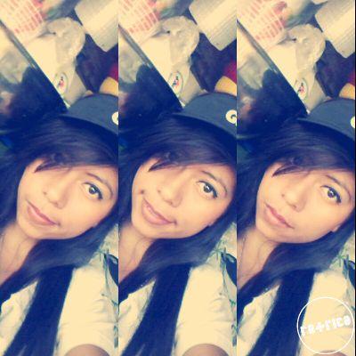te amo hasta el infinito
y mas ayaaa.... ^_^