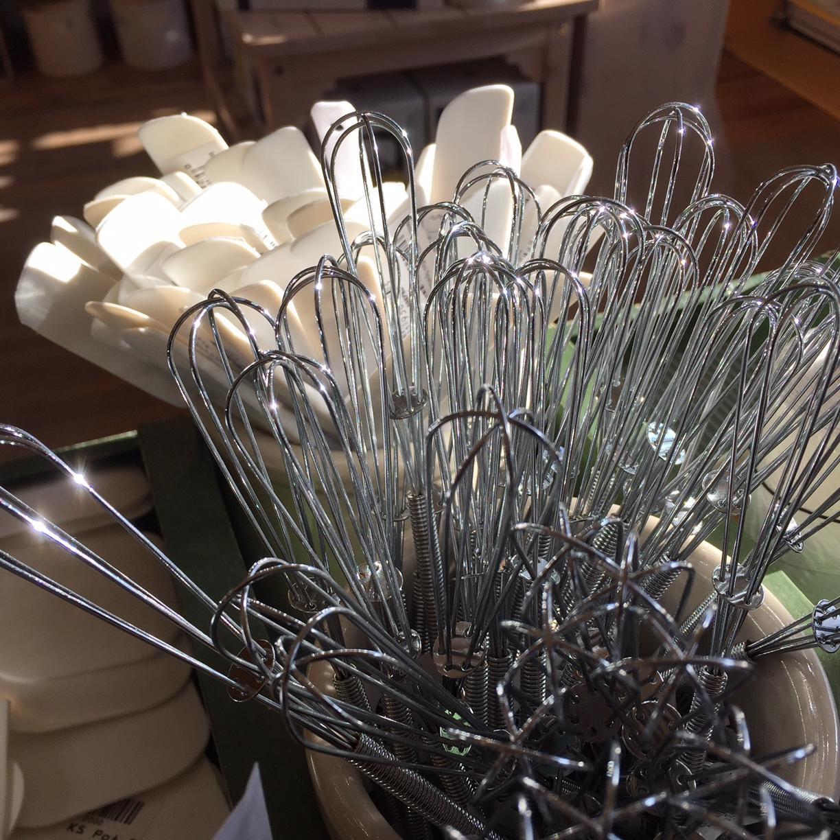 Concord Cookware offers everything that the novice cook or professional chef may need.  Fine cookware, utensils and tools...A Hardware Store for the Kitchen!