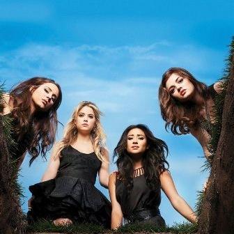 A pll french fan of 16 years old, new on twitter Follow me to share your opinion about theories and spoilers