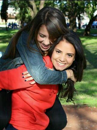 Lcda. Enfermeria
Instagram  Cindy_Villarr