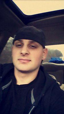 mikemetal202's profile picture. gamer/competitive player