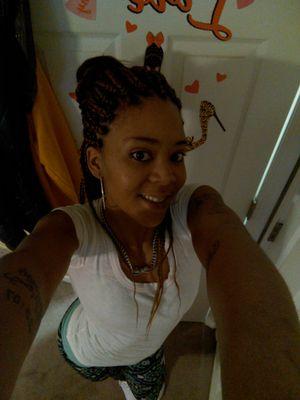 26 two kids jus livin my life R.I.P MOM