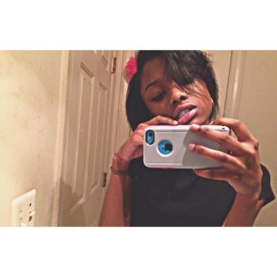 Common Name.. Different Type Of Girl @kcloutt_