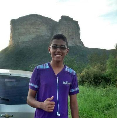 Estudante, cursando Agropecuária!! Whatsapp (077) 9996-1972