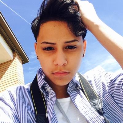 new twitter @alexismvrieee ✨