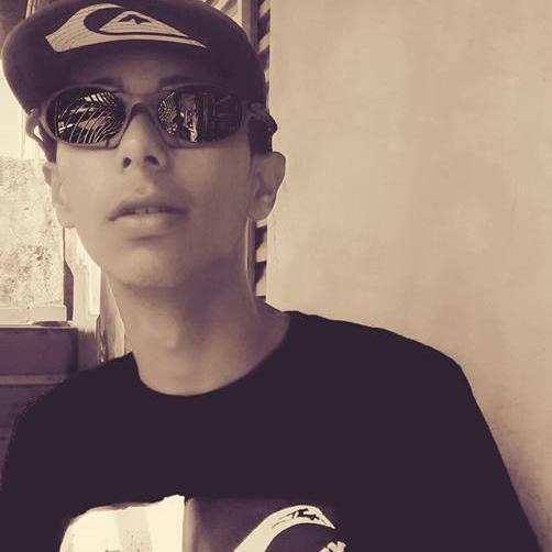 Face/Oficial :https://t.co/DsLxRmmC6D
