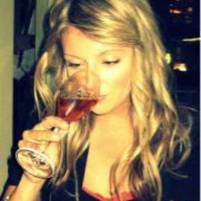 Fine Wine Consultant at Mark Anthony. WSET Advanced, Foodie, Animal lover, Softball player & Dessert freak. 'Relax, Indulge, Live, Wine!'