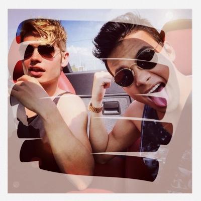 ✘humanoides y pieza del cubo✘ ✘#SebasYChristianEnMiCasa✘ ✘Acostars✘ (Administrado por 5) || Christian nos respondió (9.3.15)