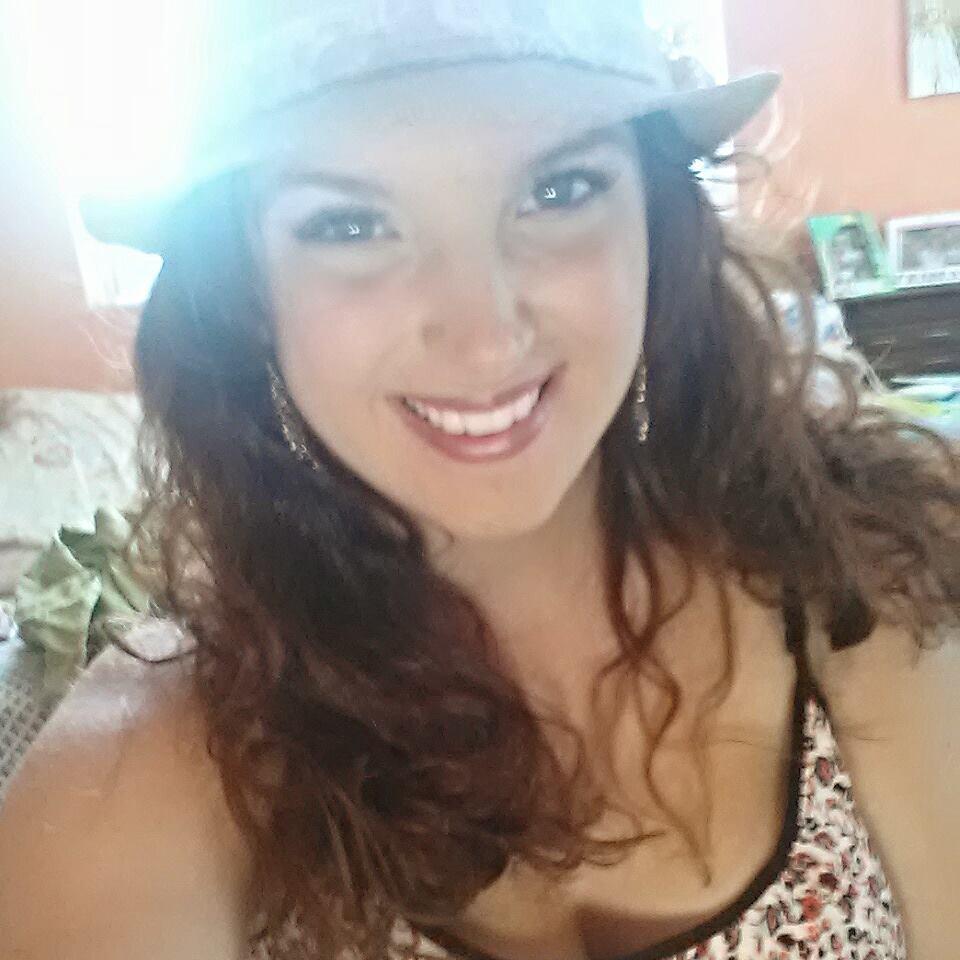 mindlikagypsy's profile picture. I am easily amused and easily distracted. Just.. easily me. I'm out there and weird but I'm going to let you in on a secret.. the best people are c;