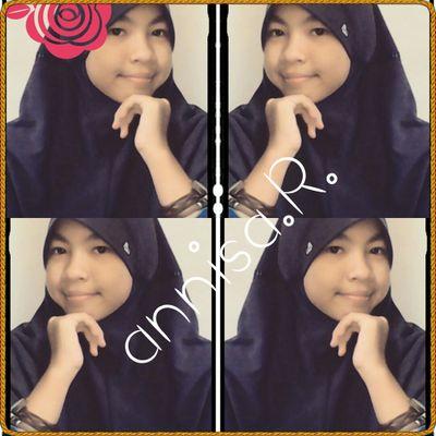 annisar6893's profile picture. allah slalu dihati