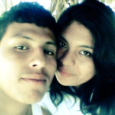 Soy Una Chica Muy Amigable,Soy Anormal JAJA' Naa... Asi Nos Decimos Mis Amiguis & Yo ♡ Amoooo A Mi Novio Como Amo A Justin Bieber ☆♥