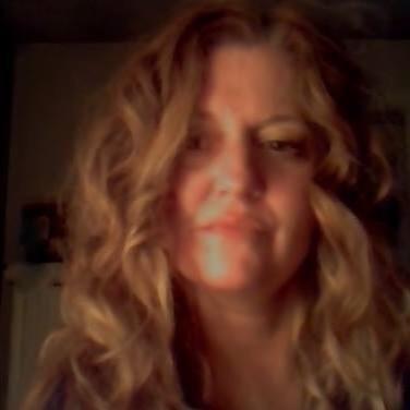 I'm a Boston native; dog and cat lover and pet Foster mom; work in Boston, Massachusetts for a large hospital; colon cancer survivor.