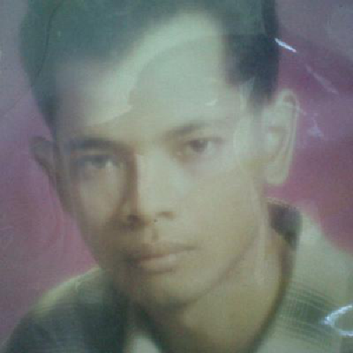 karen6bolgsa's profile picture. Risdamudmainnah-Mahasiswa yang ingin jadi seniman-Suka maen musik-SMKI 05 FsdUNM08-Sanggar Seni Katangka UrbanEggs-GeesExperimental