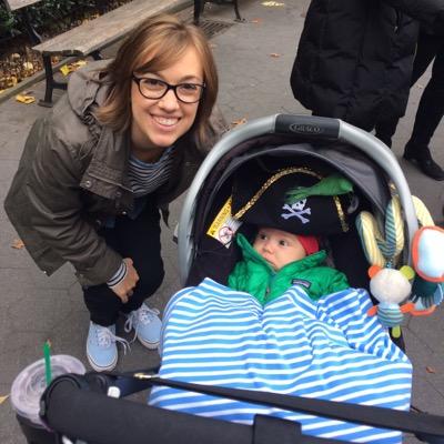 Recruiter specializing in communications, public relations, and marketing | Foodie | Mom