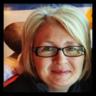AP Lit, Creative Writing, English 3 teacher; advocate for kids and books and writing and critical thinking.
